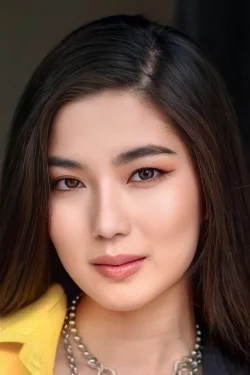 อรัชพร โภคินภากร